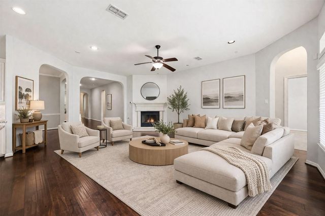 13412 Ravens Park Lane, Pearland, TX 77584