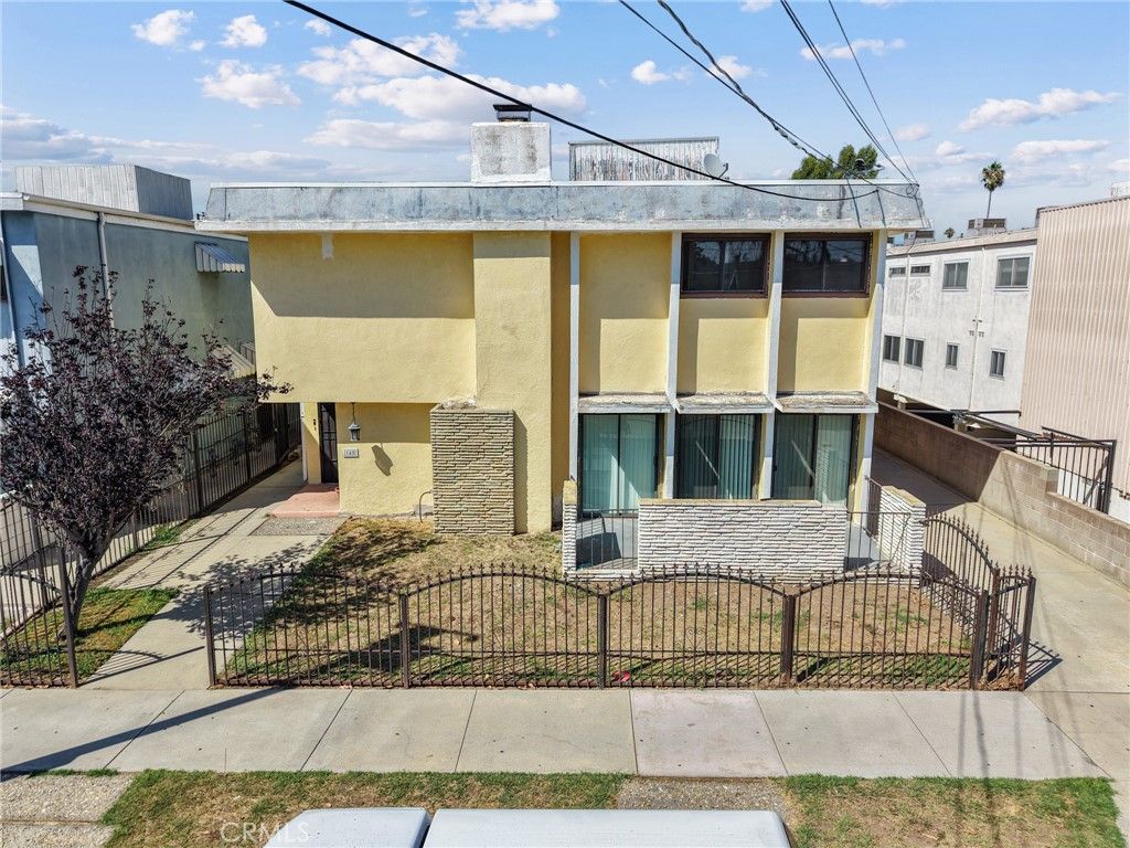 145 W Hillcrest, Inglewood, CA 90301 — exterior