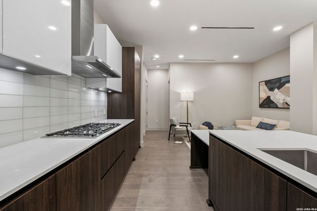 123 Lexington Ave Apt 1308, San Antonio, TX 78205