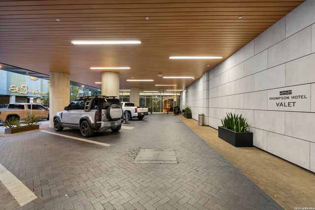 123 Lexington Ave Apt 1308, San Antonio, TX 78205