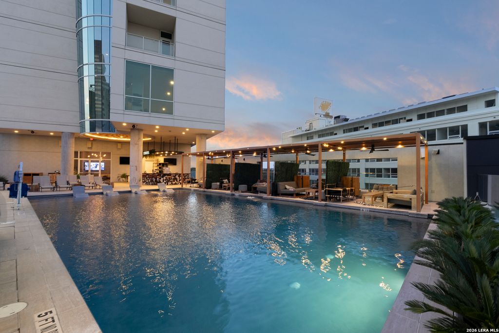 123 Lexington Ave Apt 1308, San Antonio, TX 78205