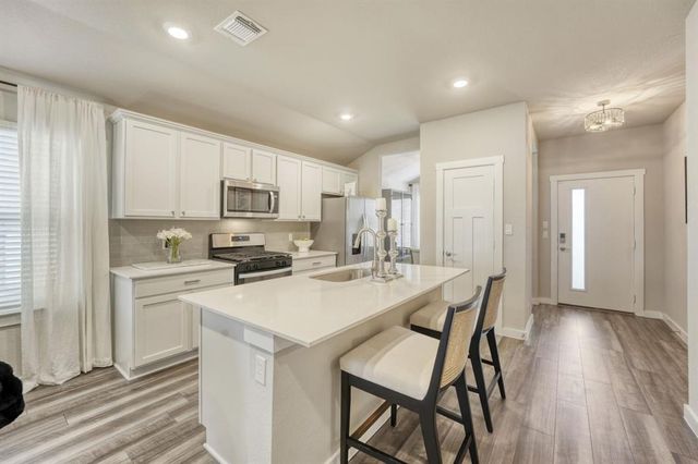 200 Coda XING, Georgetown, TX 78633