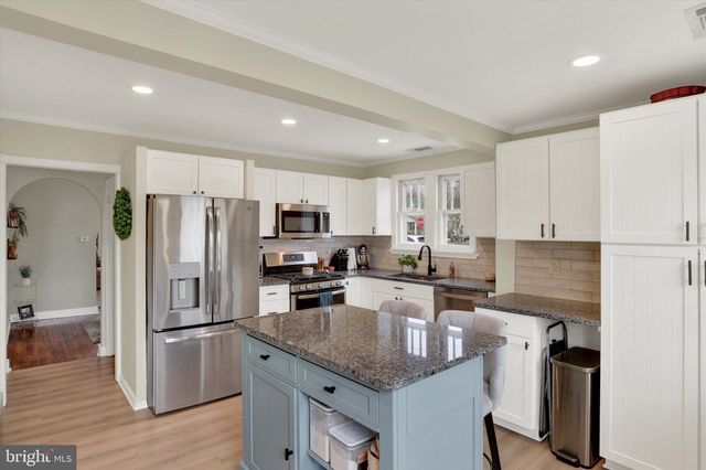 841 N PITT ST, Carlisle, PA 17013