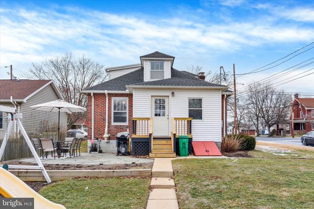 841 N PITT ST, Carlisle, PA 17013