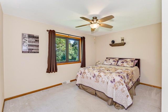 1828 Buckingham Road, Stoughton, WI 53589