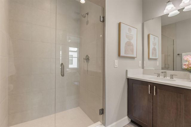 2058 PACKING DISTRICT WAY, Orlando, FL 32804