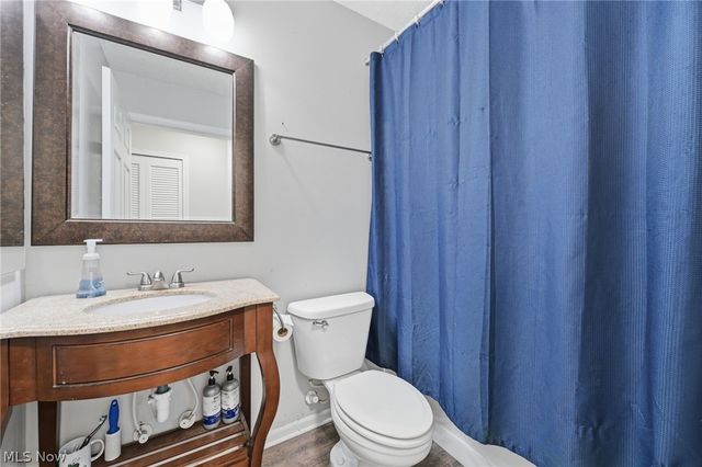 108 Clay Court, Berea, OH 44017