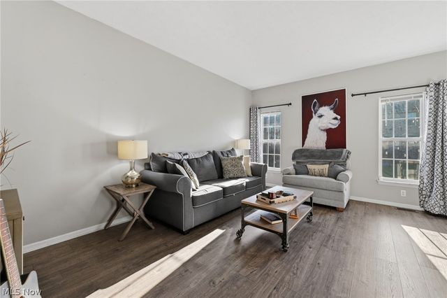 108 Clay Court, Berea, OH 44017