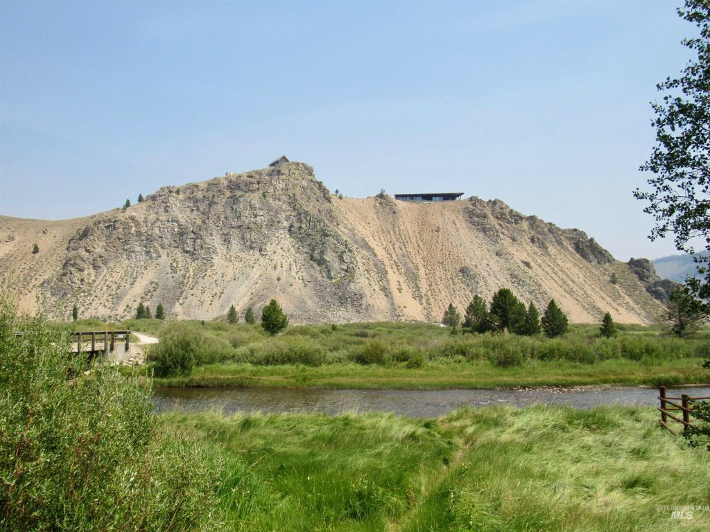 130 Valley Creek Road, Stanley, ID 83278 photo 2