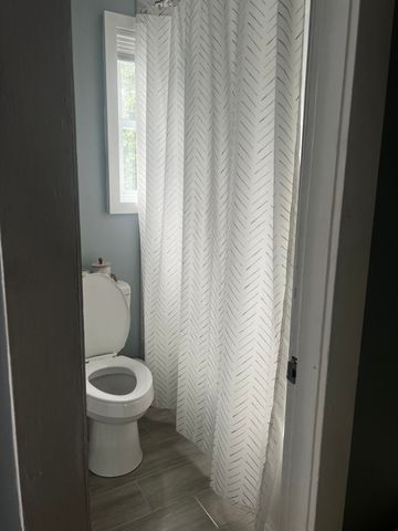 17 East Main St 17, Avon, MA 02322