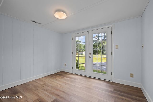 385 Hwy 70 Bettie, Beaufort, NC 28516