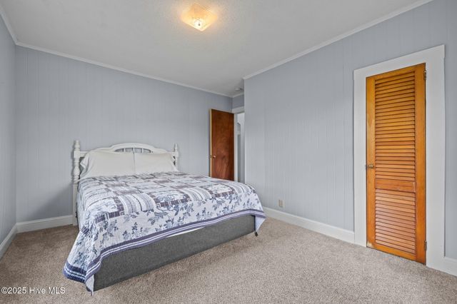 385 Hwy 70 Bettie, Beaufort, NC 28516