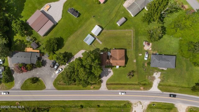 385 Hwy 70 Bettie, Beaufort, NC 28516