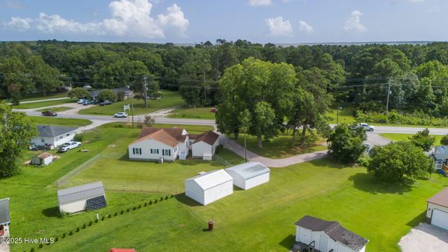 385 Hwy 70 Bettie, Beaufort, NC 28516