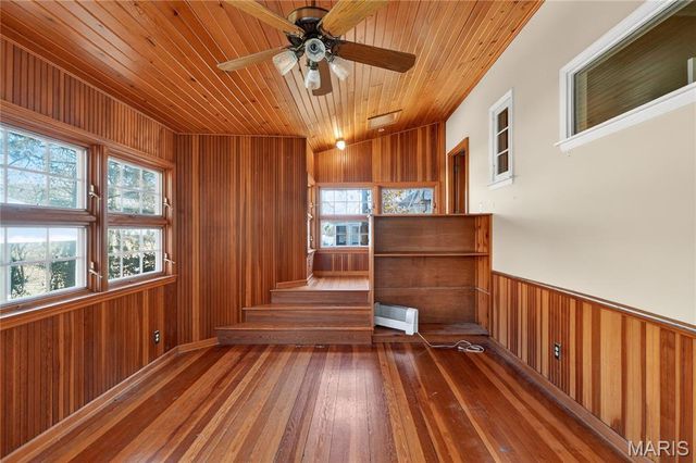 461 Catalina Avenue, Webster Groves, MO 63119