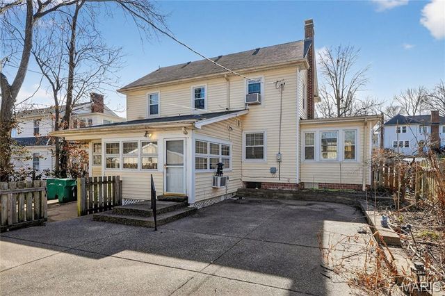 461 Catalina Avenue, Webster Groves, MO 63119