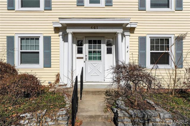 461 Catalina Avenue, Webster Groves, MO 63119