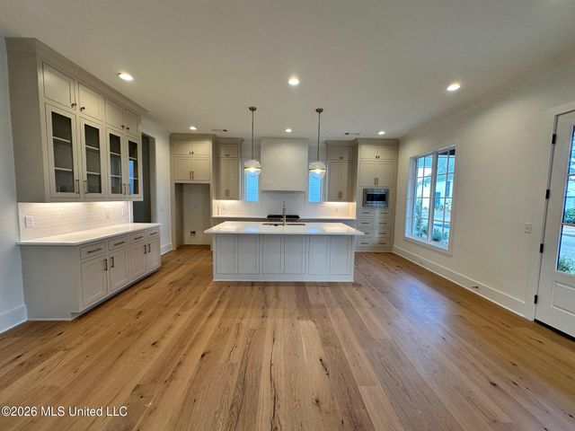 104 Ridge Street, Madison, MS 39110