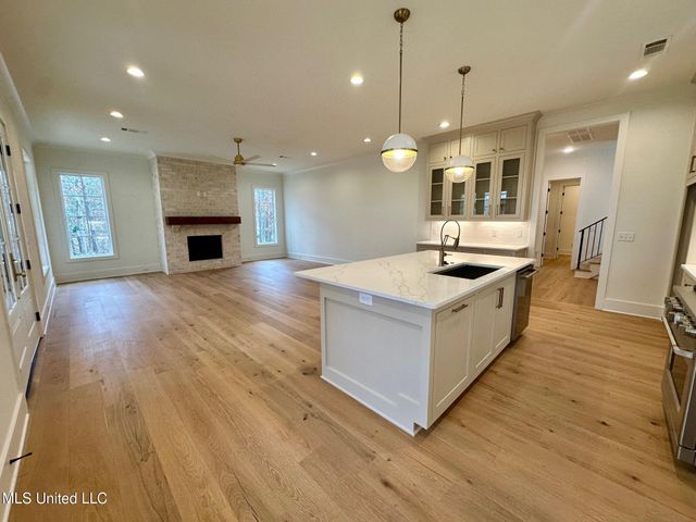 104 Ridge Street, Madison, MS 39110