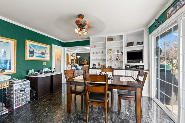 8847 Davona Dr, Dublin, CA 94568