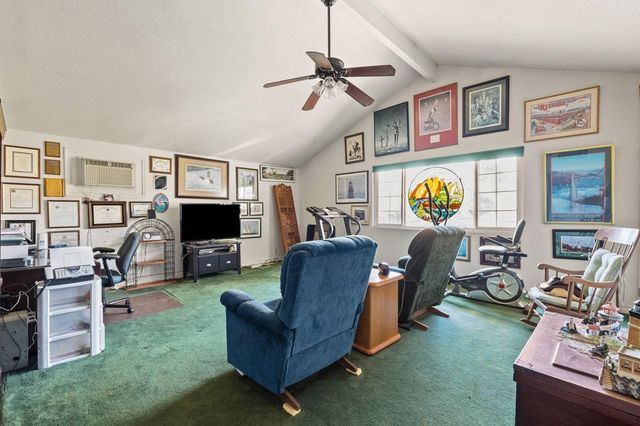 8847 Davona Dr, Dublin, CA 94568