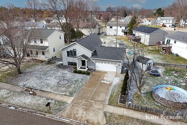 519 Macomb Avenue Nw, City Of Walker, MI 49534