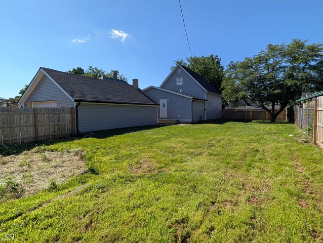 496 E Columbus Street, Martinsville, IN 46151