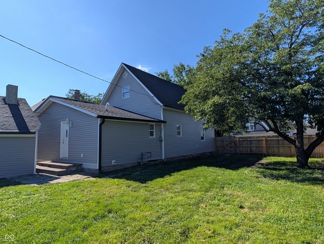 496 E Columbus Street, Martinsville, IN 46151