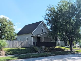 496 E Columbus Street, Martinsville, IN 46151