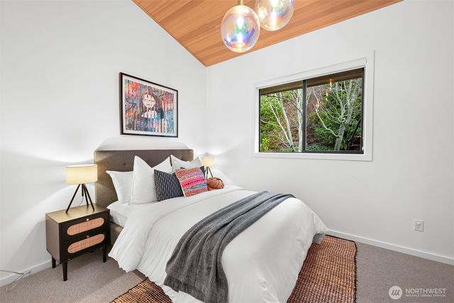 1195 Brighton Crest Drive, Bellingham, WA 98229