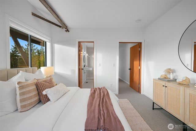 1195 Brighton Crest Drive, Bellingham, WA 98229