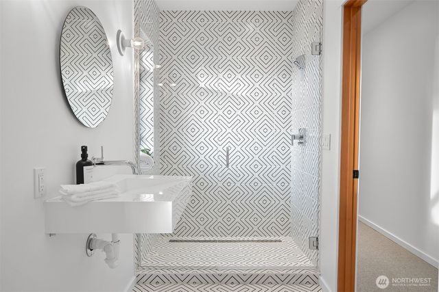 1195 Brighton Crest Drive, Bellingham, WA 98229