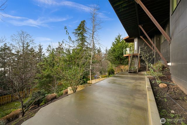 1195 Brighton Crest Drive, Bellingham, WA 98229