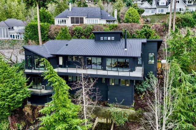 1195 Brighton Crest Drive, Bellingham, WA 98229