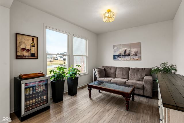 196 Oakhurst Way, Westfield, IN 46074