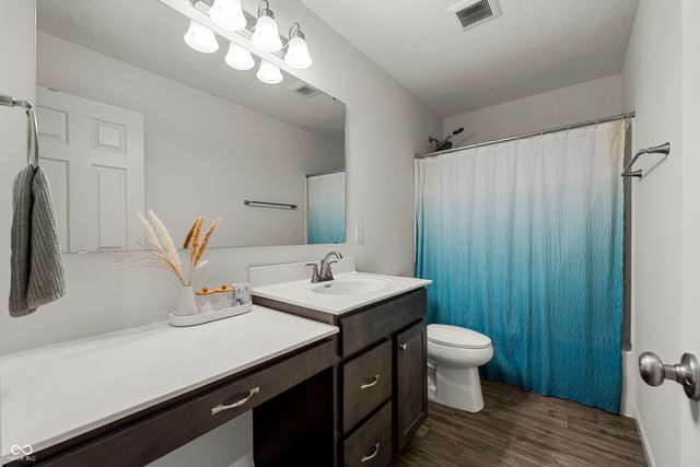 196 Oakhurst Way, Westfield, IN 46074