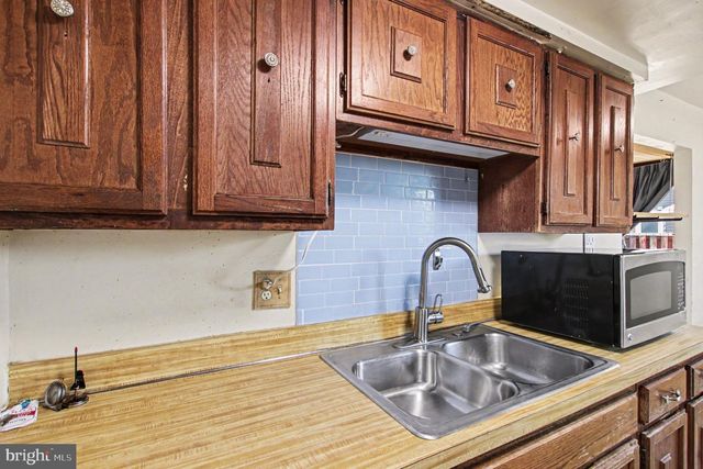 1800 FORT PULASKI CT, Dumfries, VA 22026