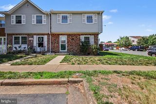 1800 FORT PULASKI CT, Dumfries, VA 22026