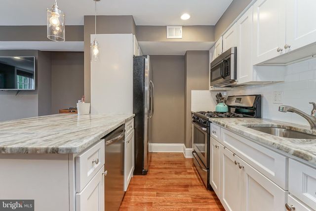 721 S 17TH ST, Philadelphia, PA 19146