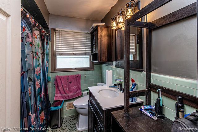 25610 Jennifer Avenue, Redford, MI 48239
