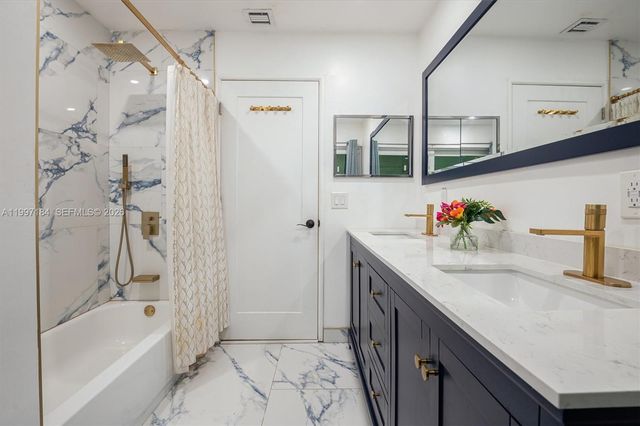 717 NW 30th St, Wilton Manors, FL 33311
