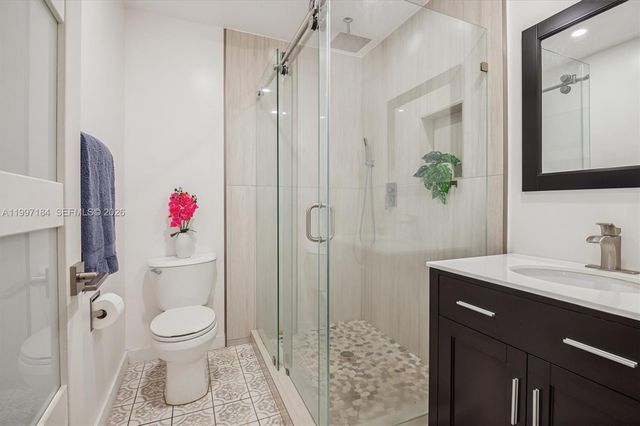 717 NW 30th St, Wilton Manors, FL 33311