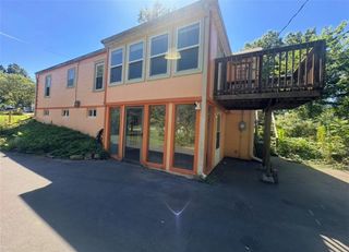 1816 S 40th Street, St Joseph, MO 64506