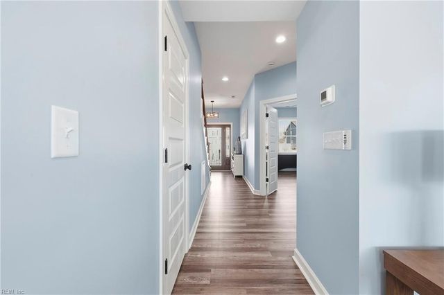 106 Staysail DR, Elizabeth City, NC 27909