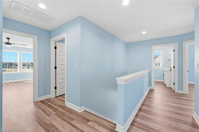 106 Staysail DR, Elizabeth City, NC 27909