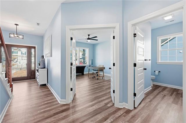 106 Staysail DR, Elizabeth City, NC 27909