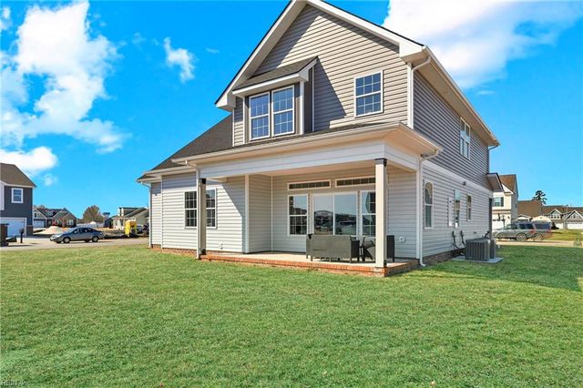 106 Staysail DR, Elizabeth City, NC 27909