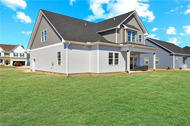 106 Staysail DR, Elizabeth City, NC 27909