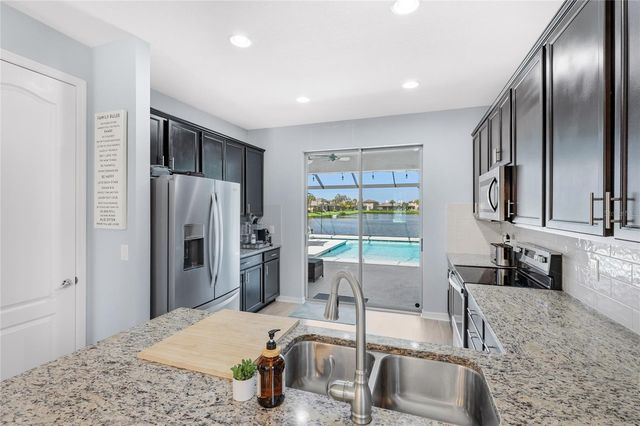 5402 LEVANA STREET, Palmetto, FL 34221