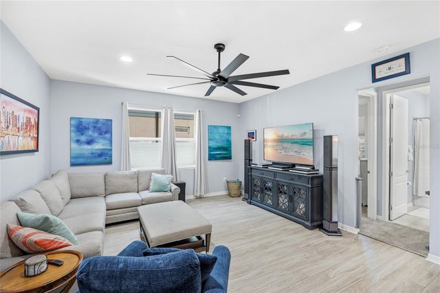 5402 LEVANA STREET, Palmetto, FL 34221